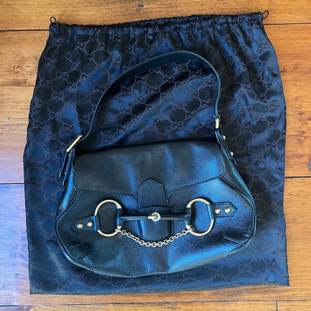 Gucci Small Horsebit Chain Bag Gold Tone Hardware
